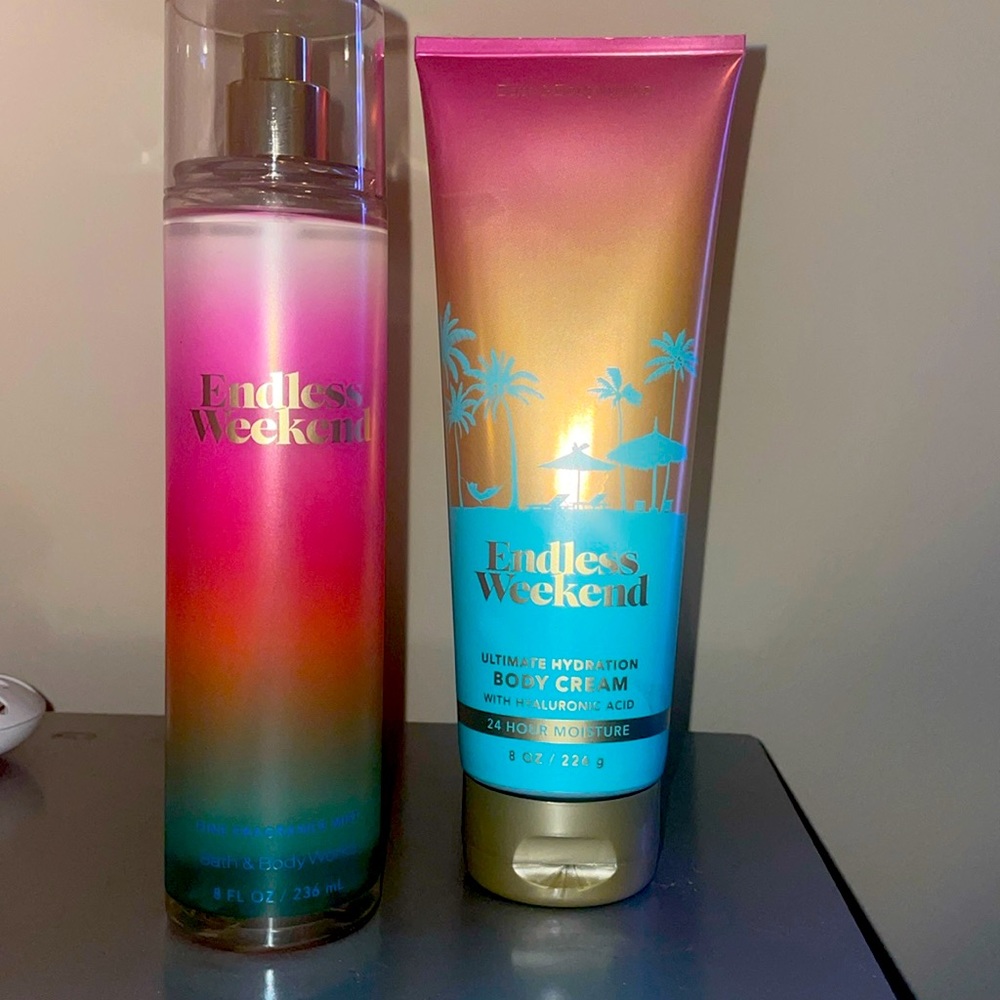 Full Size, Bath and Body Works: Endless Weekend perfume and lotion set